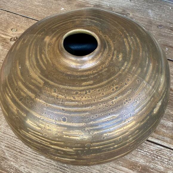 Vintage Metallic Bronze Pottery Vase - Picture 2 of 4